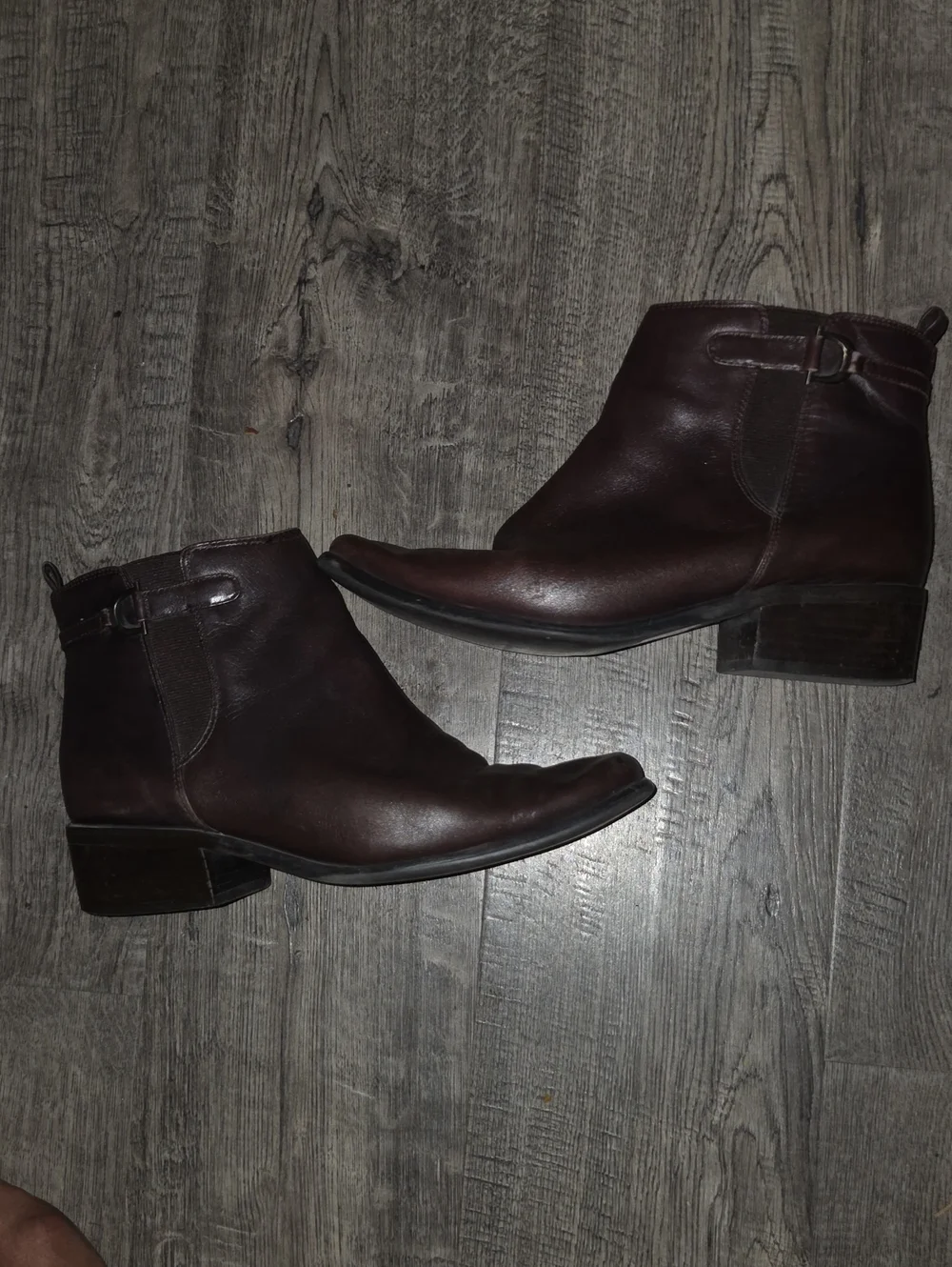 St. John's Bay Brown Leather Ankle Chukka Boots